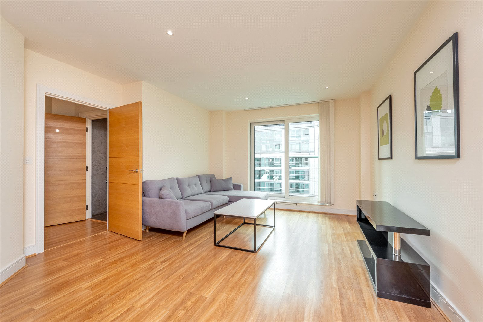 Anchor House, St George Wharf, Vauxhall, SW8