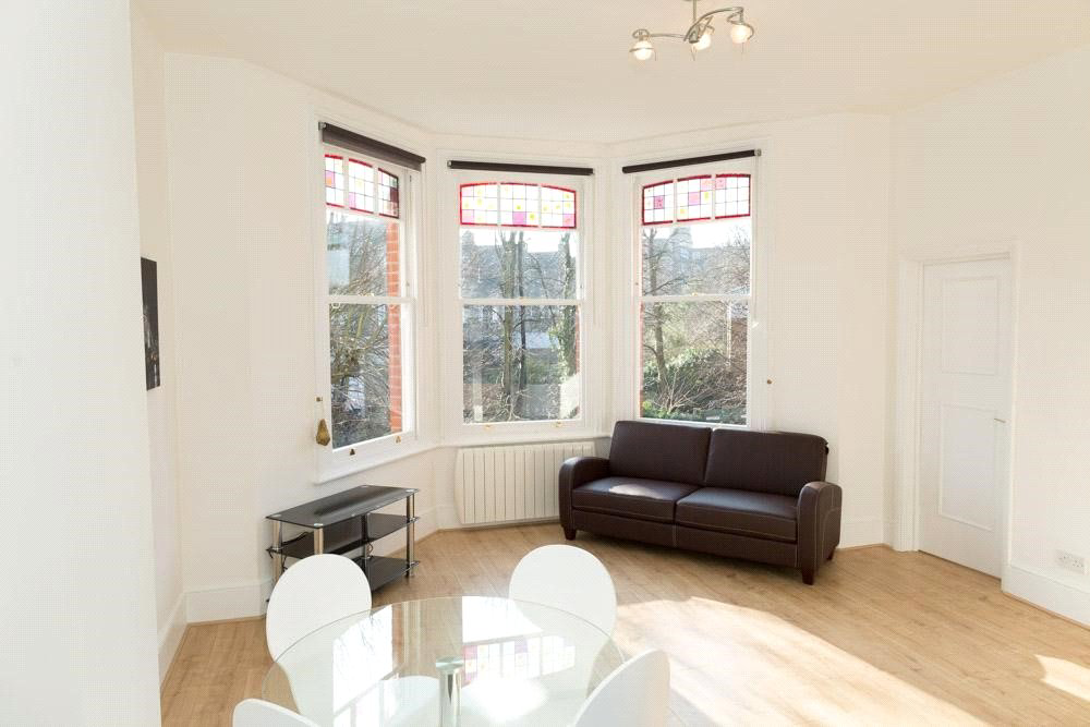 Mowbray Road, Brondesbury, NW6