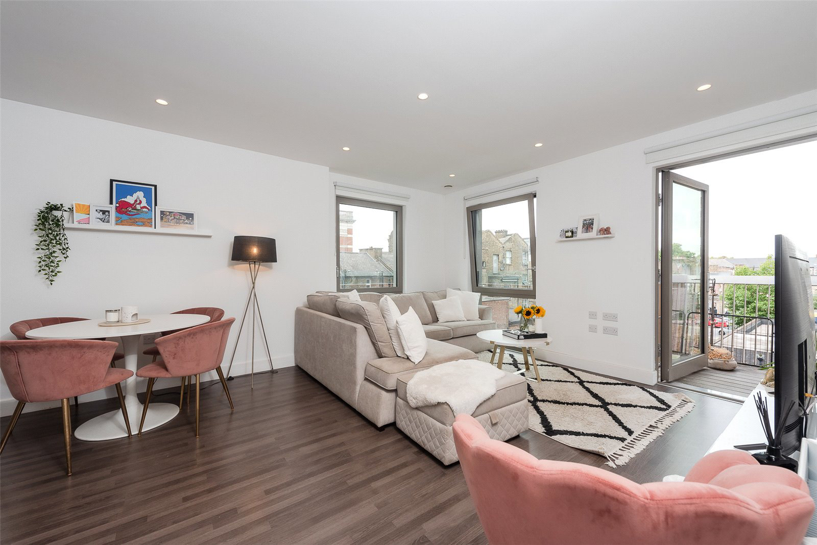1 Bywell Place, Rathbone Market, Canning Town, E16