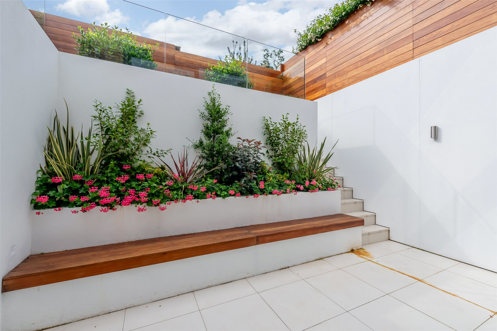 Lebanon Gardens, West Hill, Putney, SW18, photo 12
