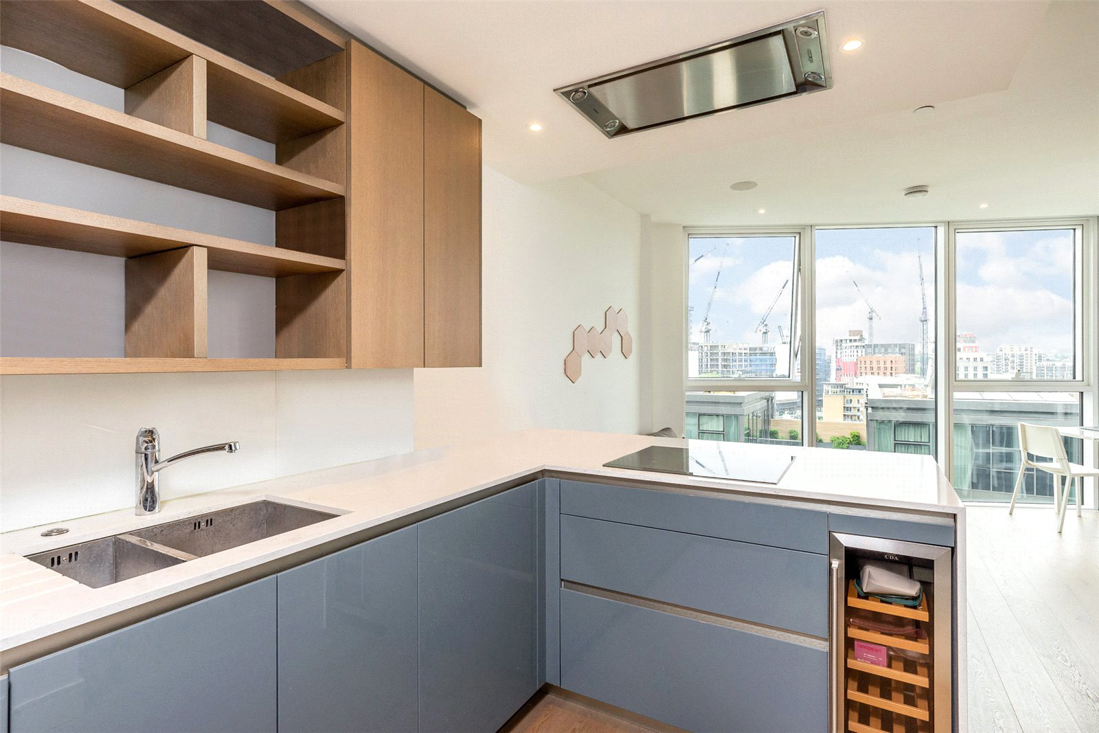 Pinnacle House, Battersea Reach, Battersea, SW18, photo 2