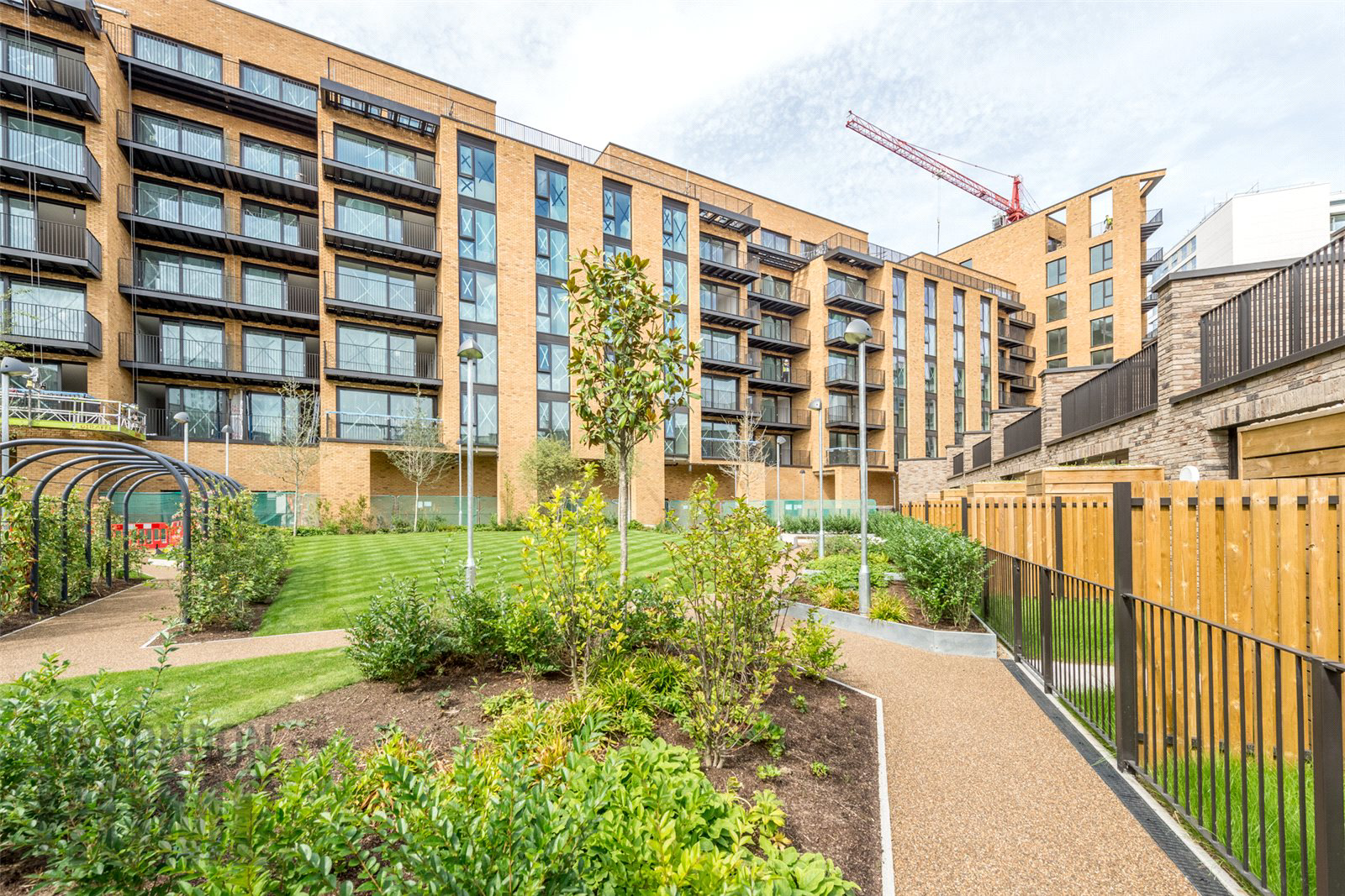 Corsair House, Royal Wharf, E16, photo 3