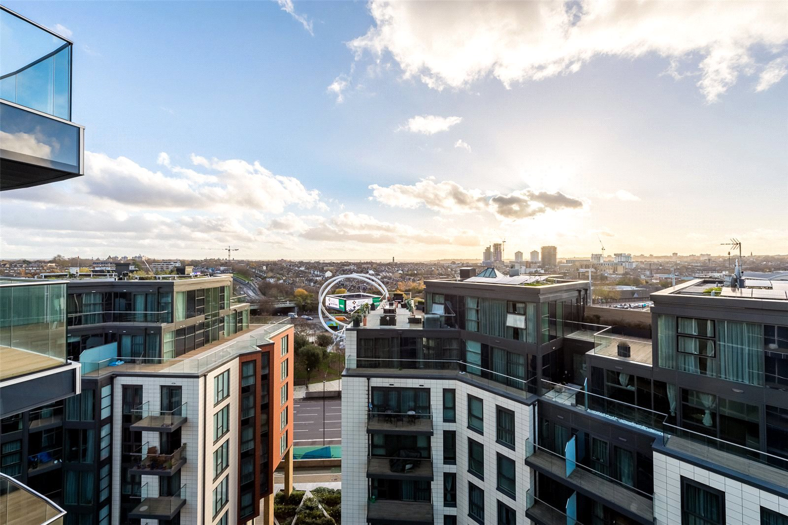 Pinnacle House, Battersea Reach, Battersea, SW18, photo 14
