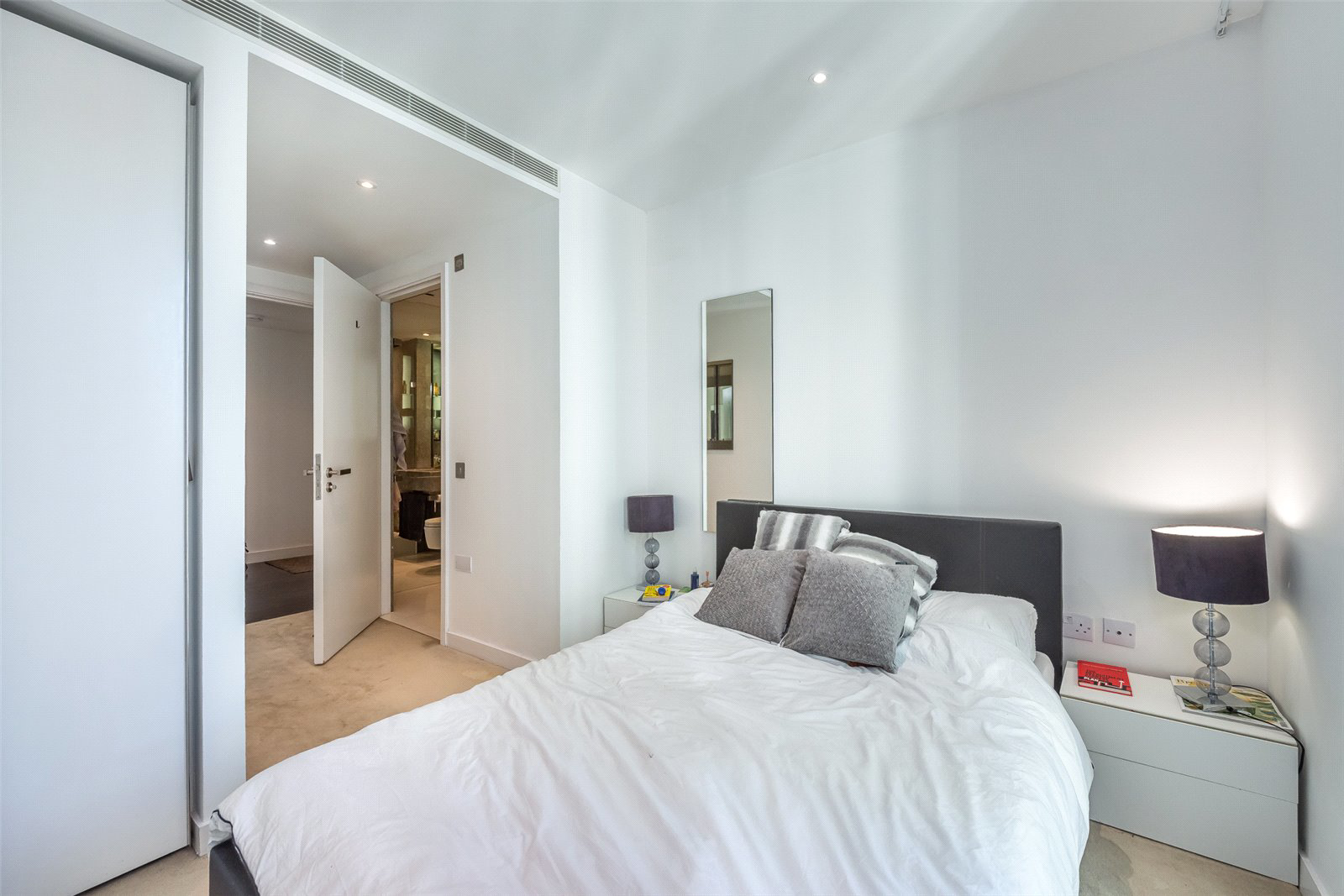 3 Pan Peninsula Square, East Tower, Canary Wharf, E14, photo 6