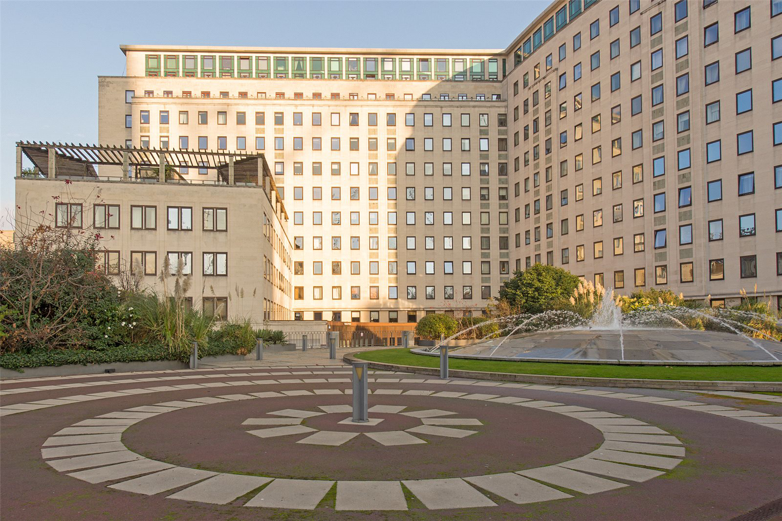 Whitehouse Apartments, Waterloo, SE1