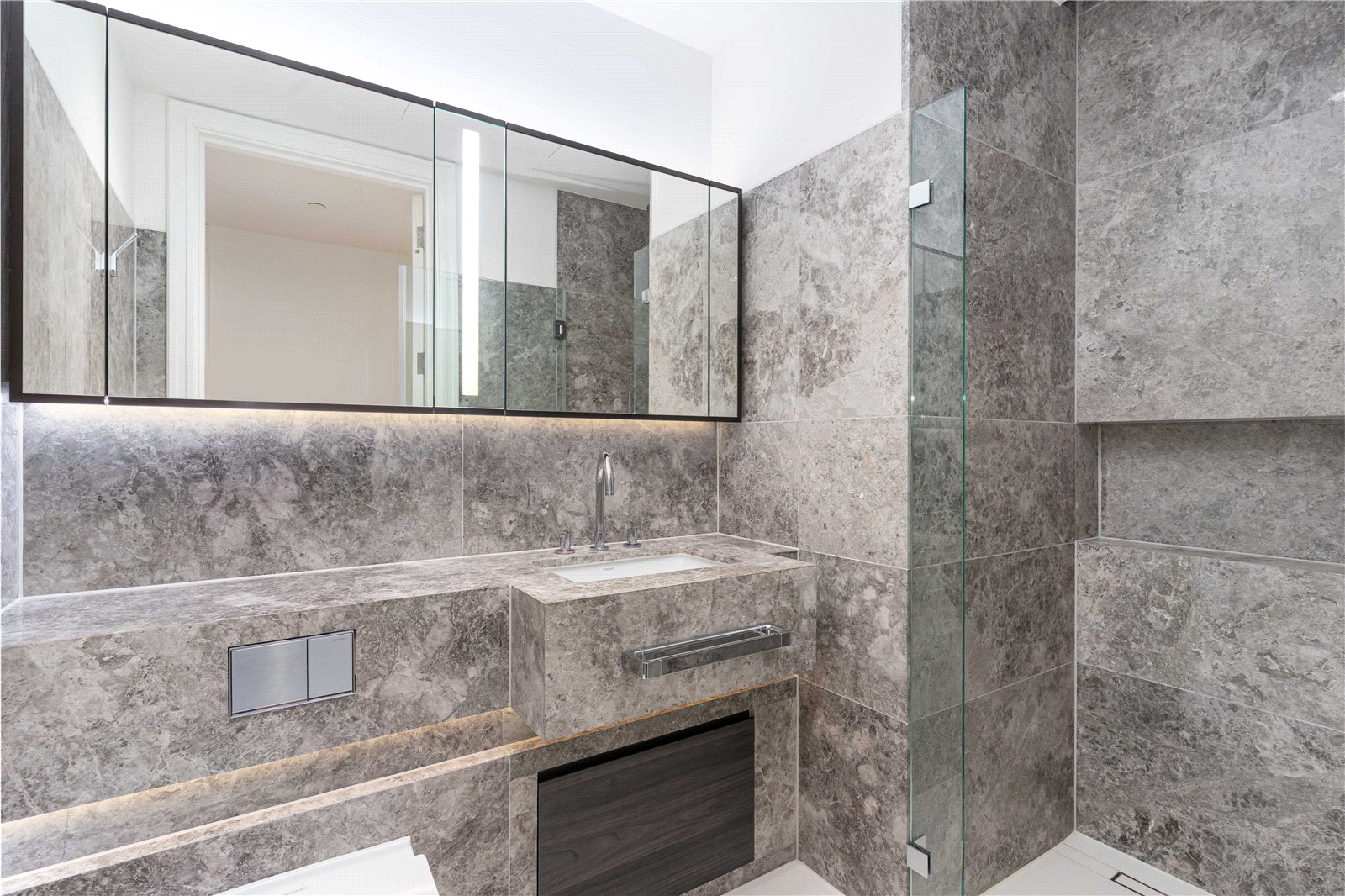 Lincoln Square, 18 Portugal Street, West End, WC2A, photo 20