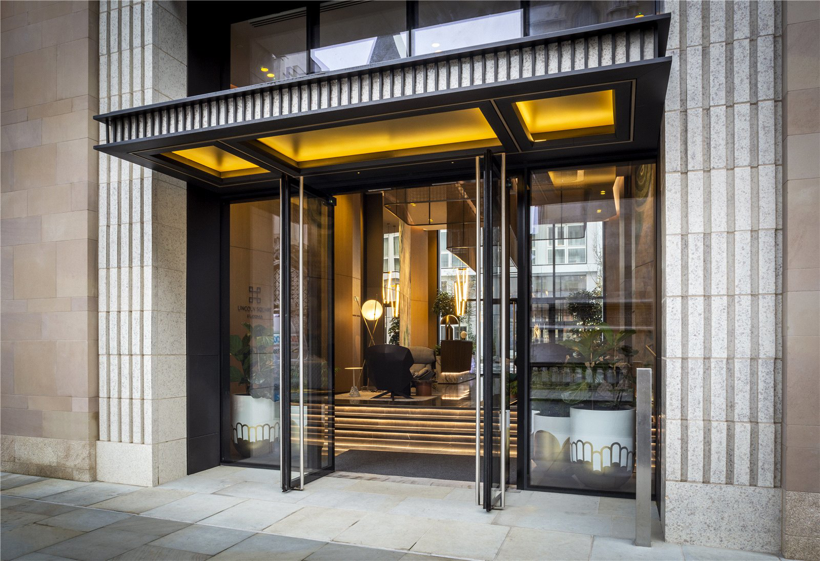 Lincoln Square, 18 Portugal Street, West End, WC2A, photo 14
