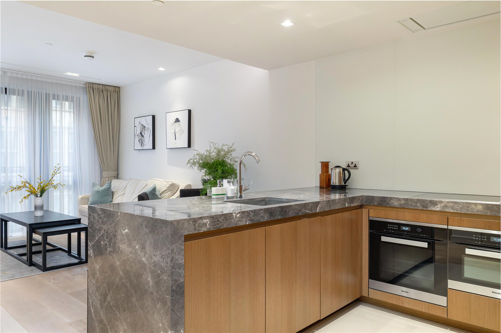 Lincoln Square, 18 Portugal Street, West End, WC2A, photo 19