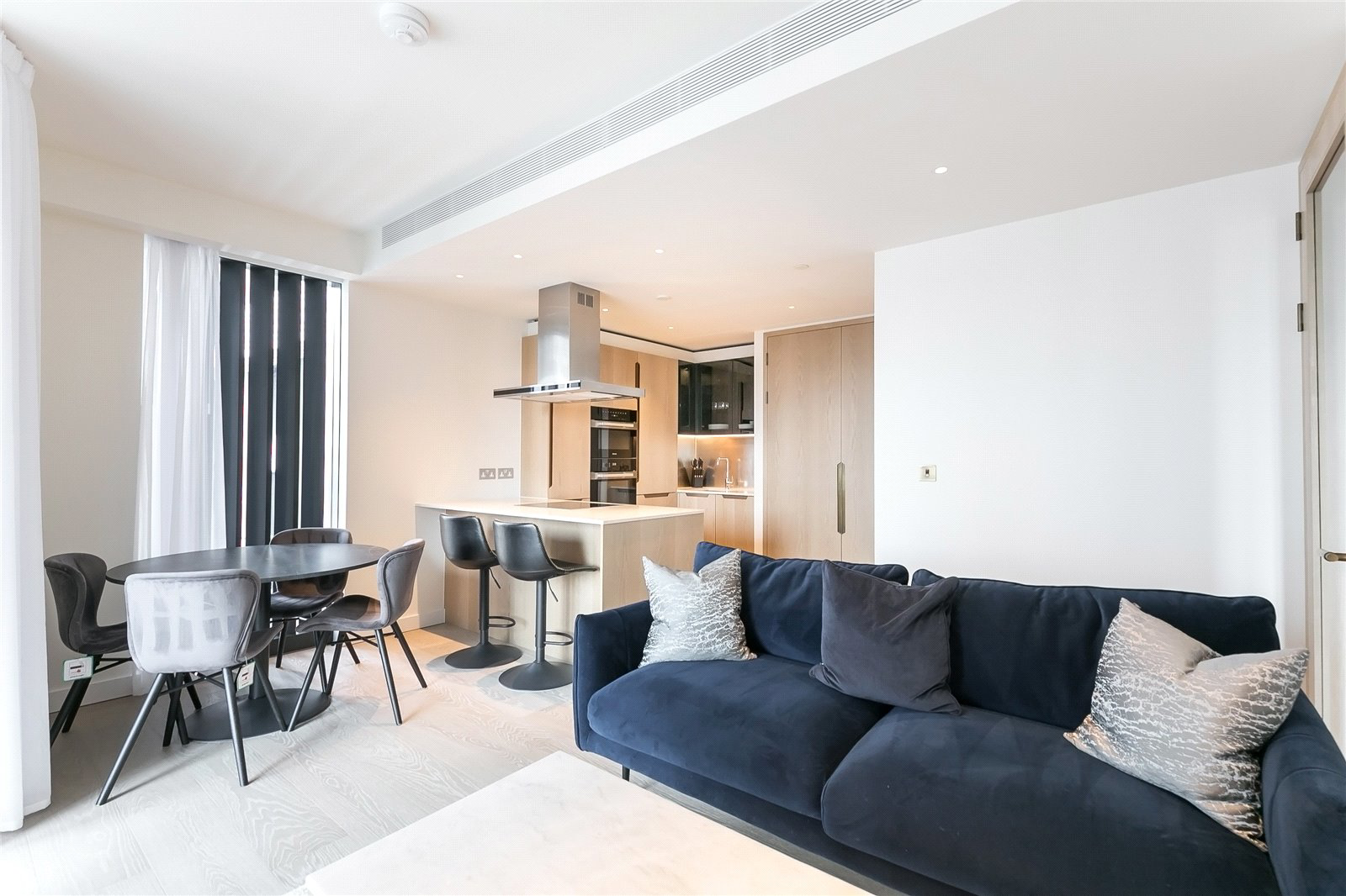 River Park Tower, 1 Nine Elms Lane, Nine Elms, SW8
