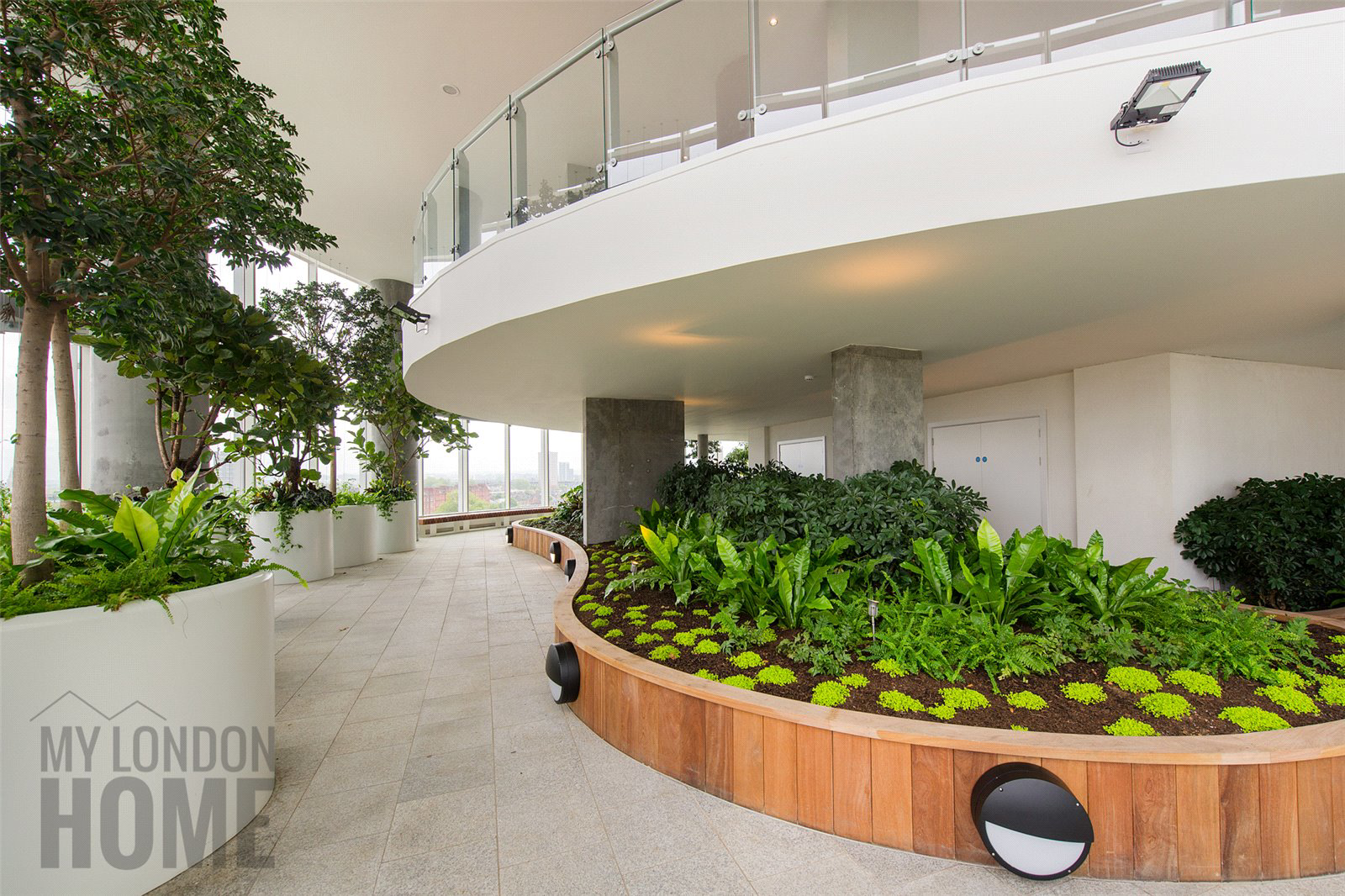 Sky Gardens, Wandsworth Road, Nine Elms, London, SW8, photo 7