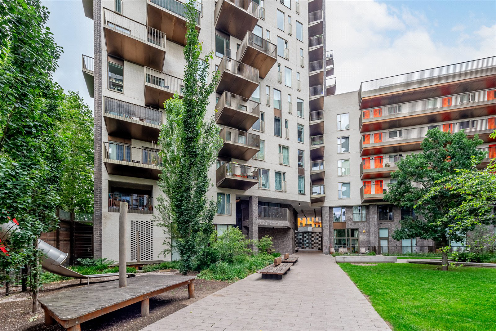 Lumire, 23 Maud Street, Canning Town, E16, photo 10