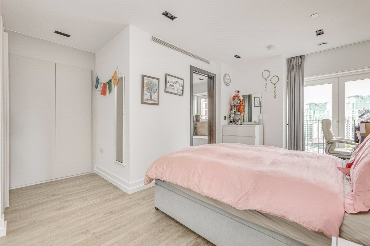 Keybridge Tower, 1 Exchange Gardens, SW8, photo 6