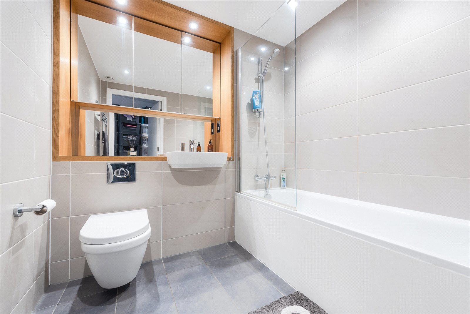 1 Bywell Place, Rathbone Market, Canning Town, E16, photo 8
