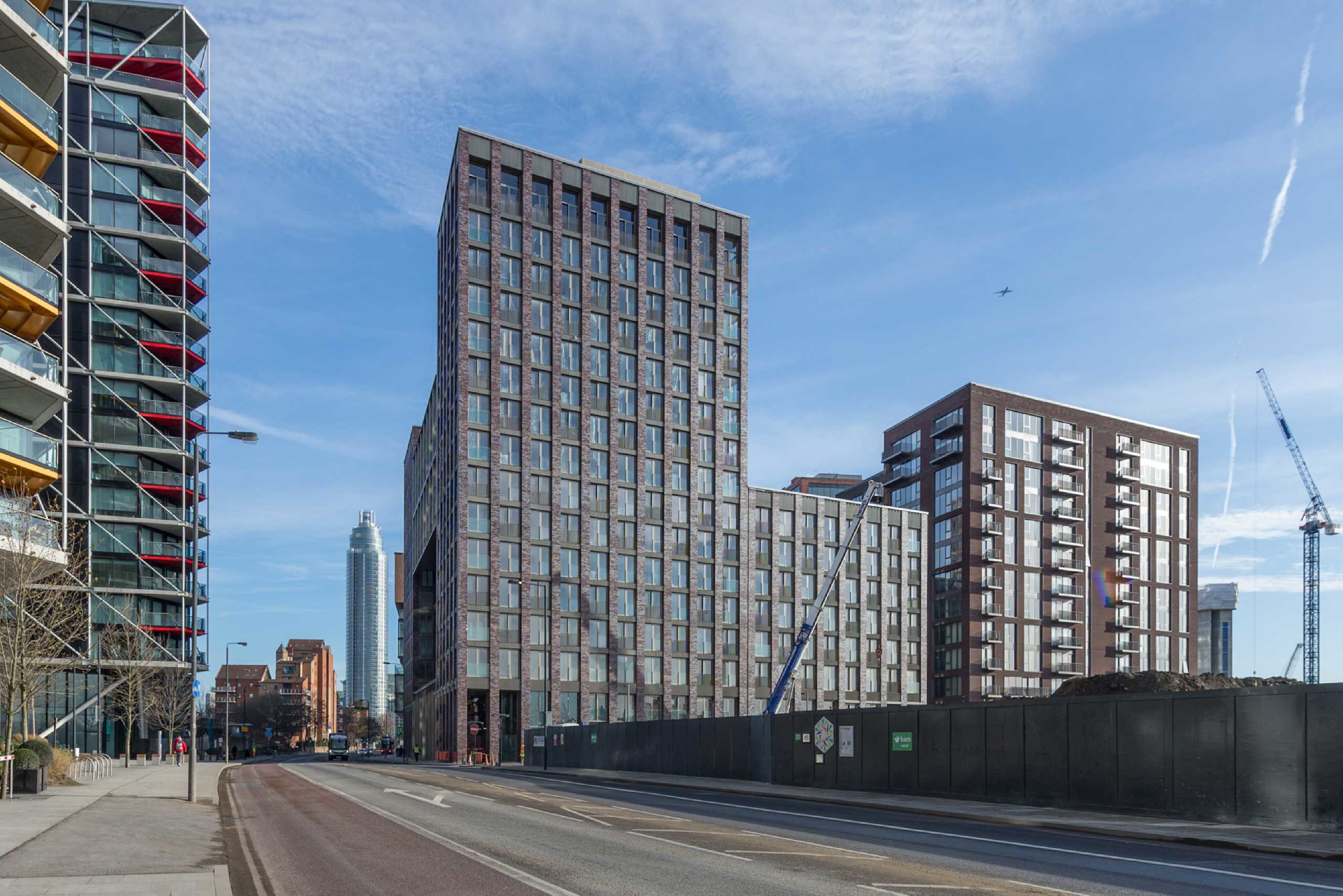 Embassy Gardens, Vauxhall, London, SW8, photo 3
