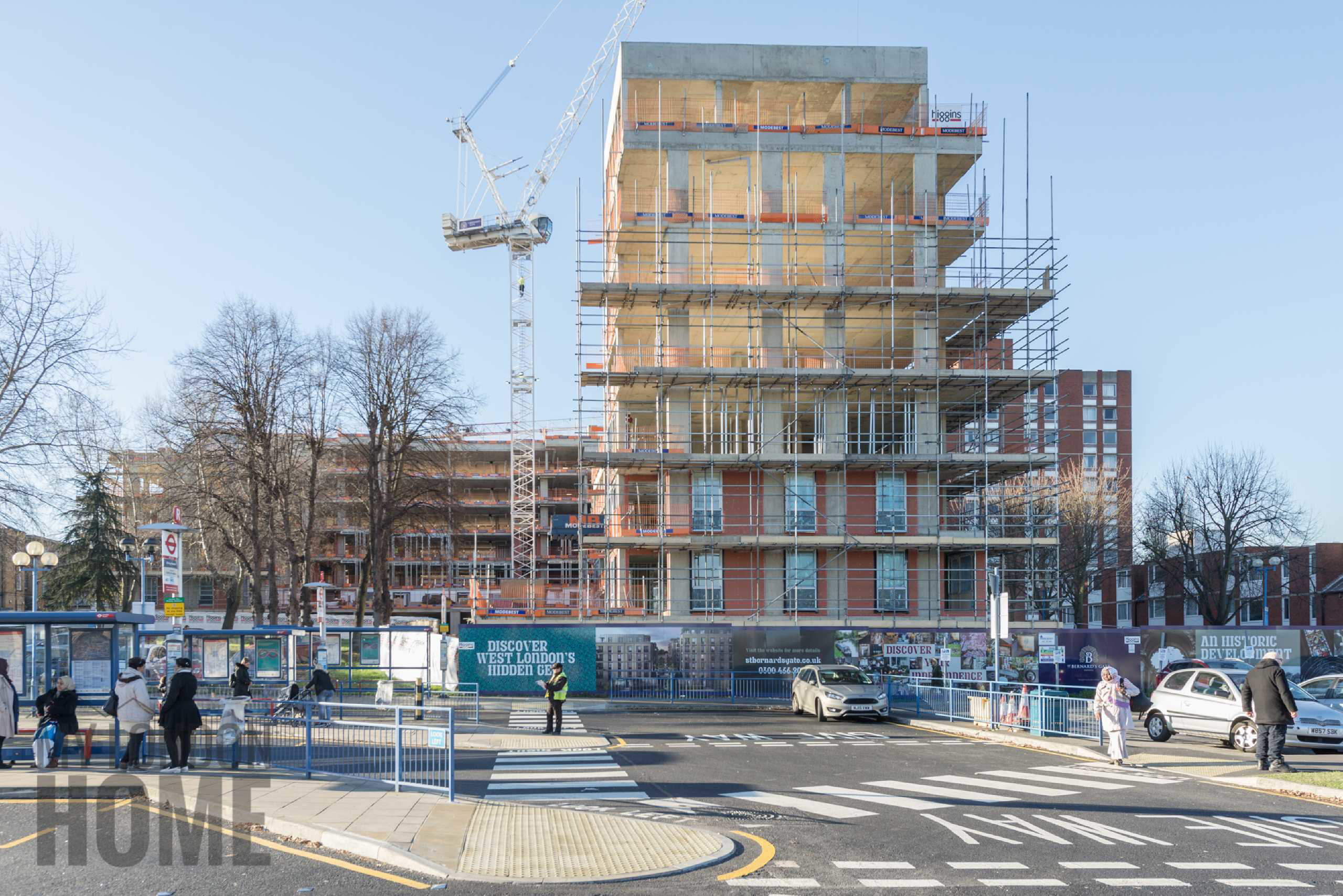 St Bernard's Gate, Ealing, London, UB1