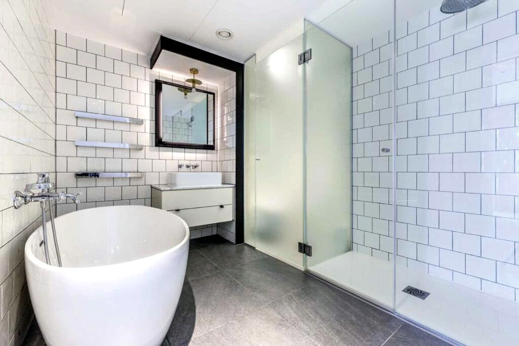 Queens Wharf, 2 Crisp Road, Hammersmith, W6, photo 4