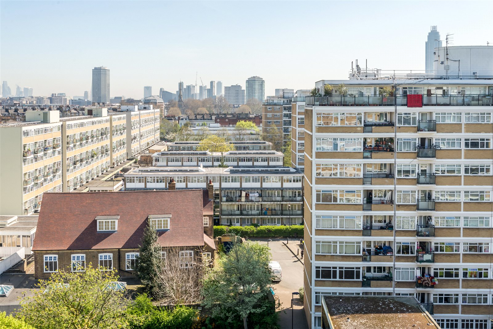 Churchill Gardens, Pimlico, SW1V, photo 2