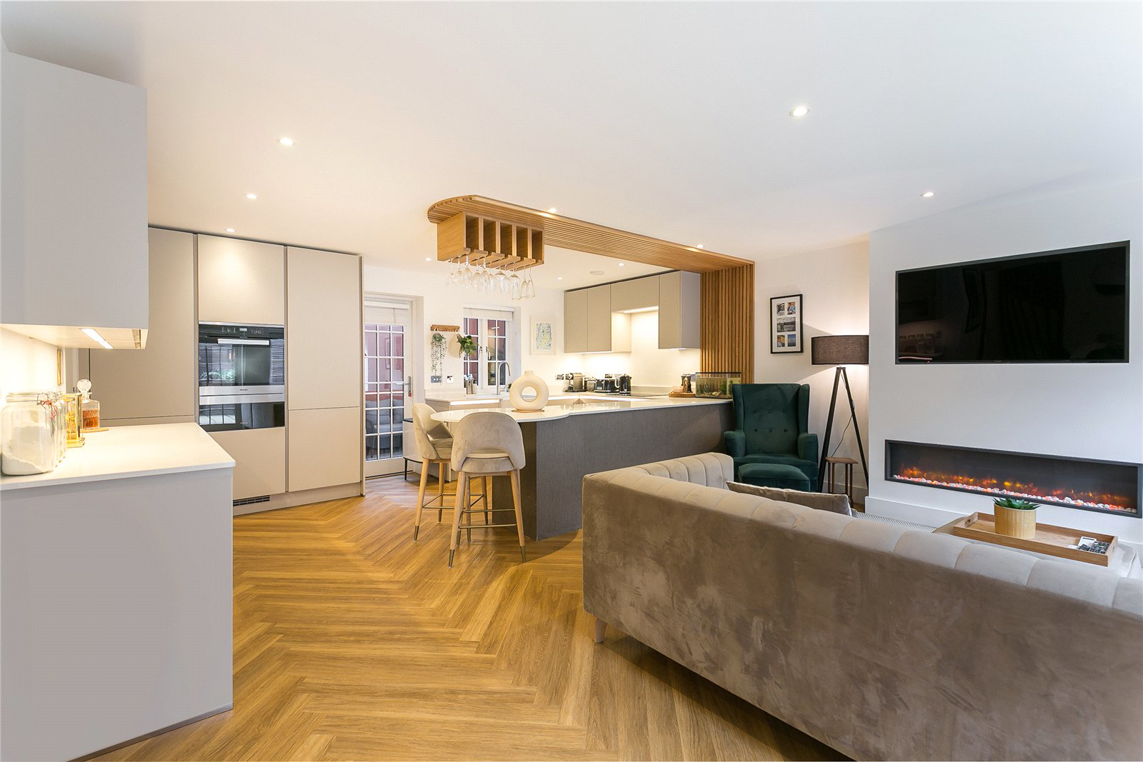 Hampton Row, 463 Upper Richmond Road, Barnes, SW15, photo 4