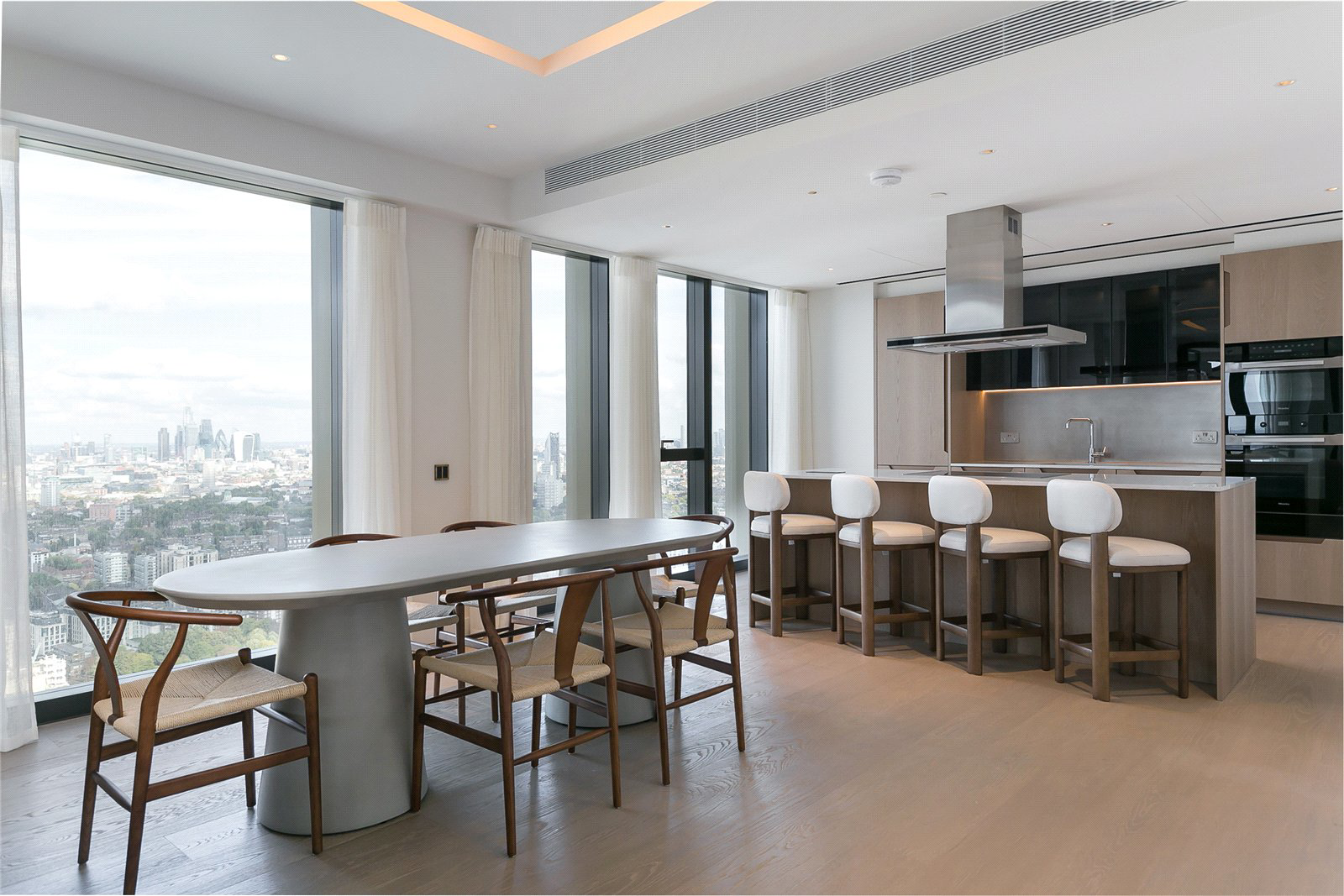 River Park Tower, 1 Nine Elms Lane, Nine Elms, SW8, photo 5