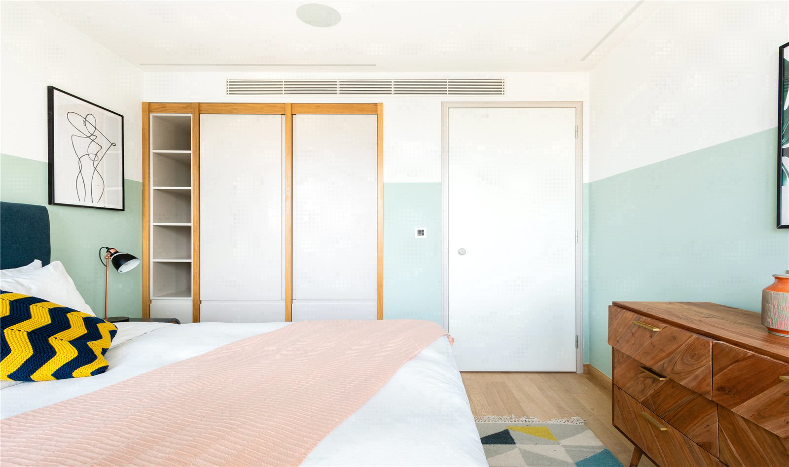Manhattan Loft Gardens, 22 International Way, Stratford, E20, photo 11