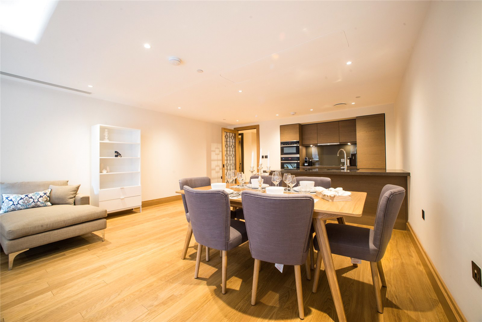 Cleland House, John Islip Street, Westminster, SW1P, photo 9