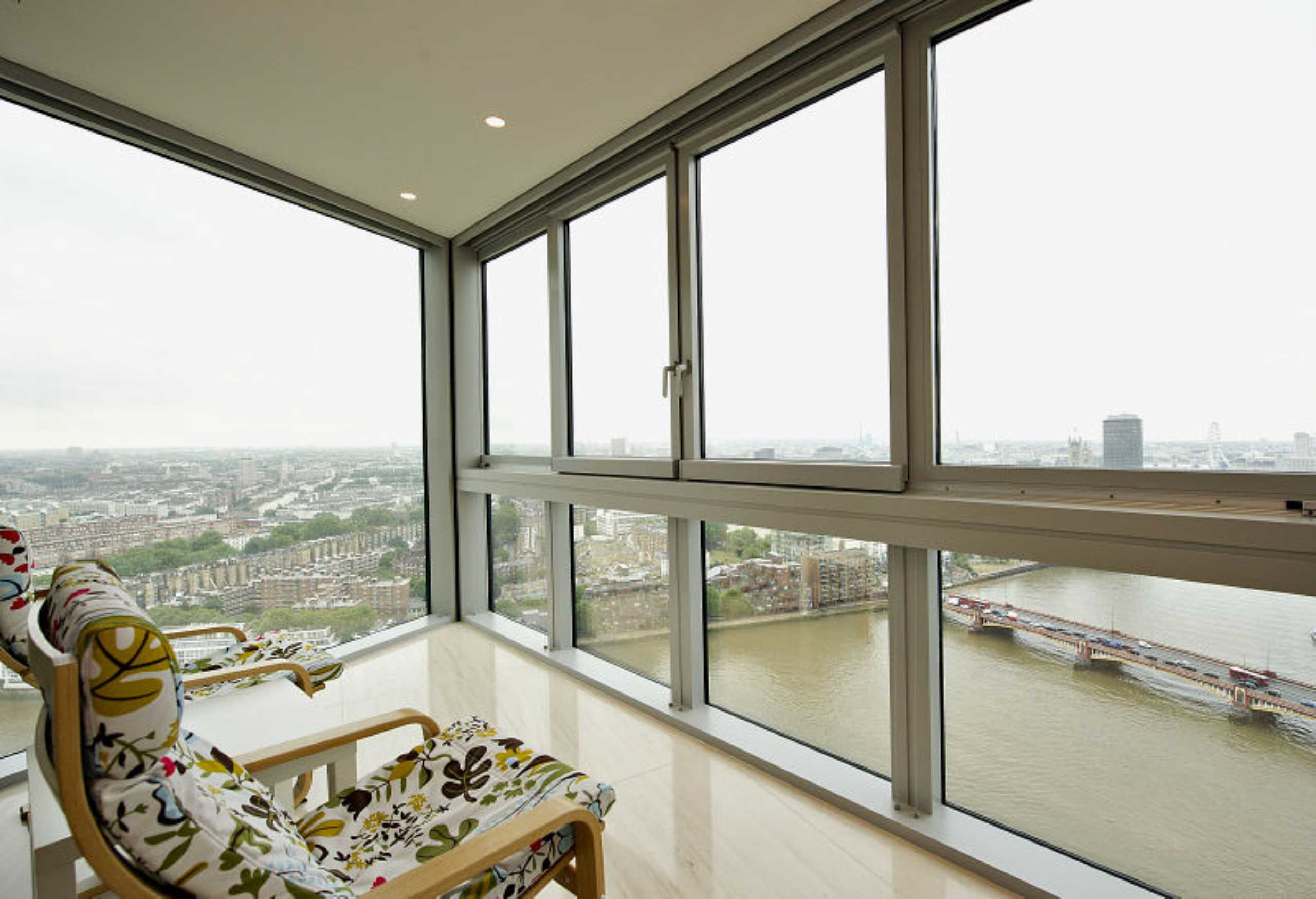 The Tower, St George Wharf, Vauxhall, SW8, photo 3