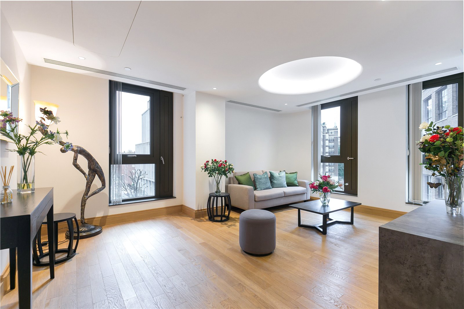 Cleland House, 32 John Islip Street, Westminster, SW1P, photo 3