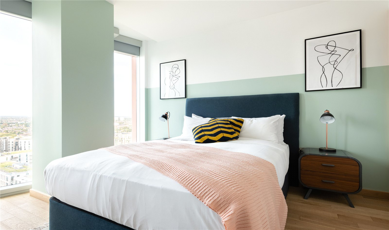 Manhattan Loft Gardens, 22 International Way, Stratford, E20, photo 8