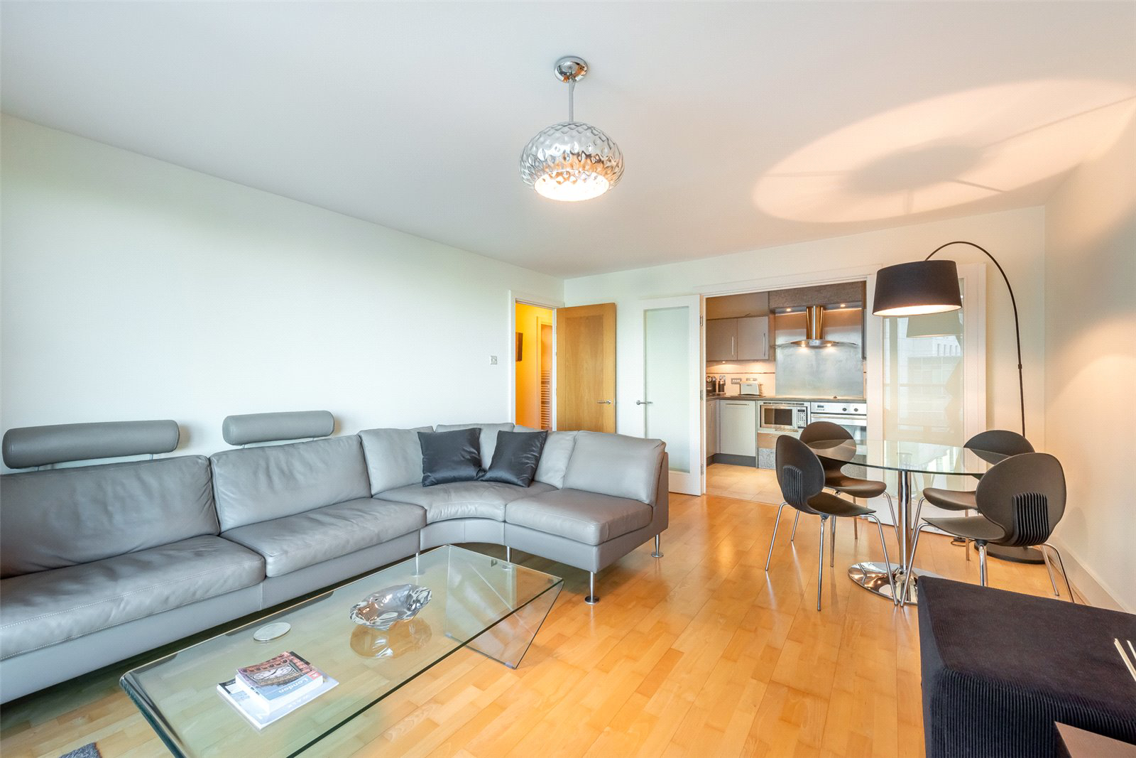 Bridge House, St George Wharf, Vauxhall, SW8, photo 4