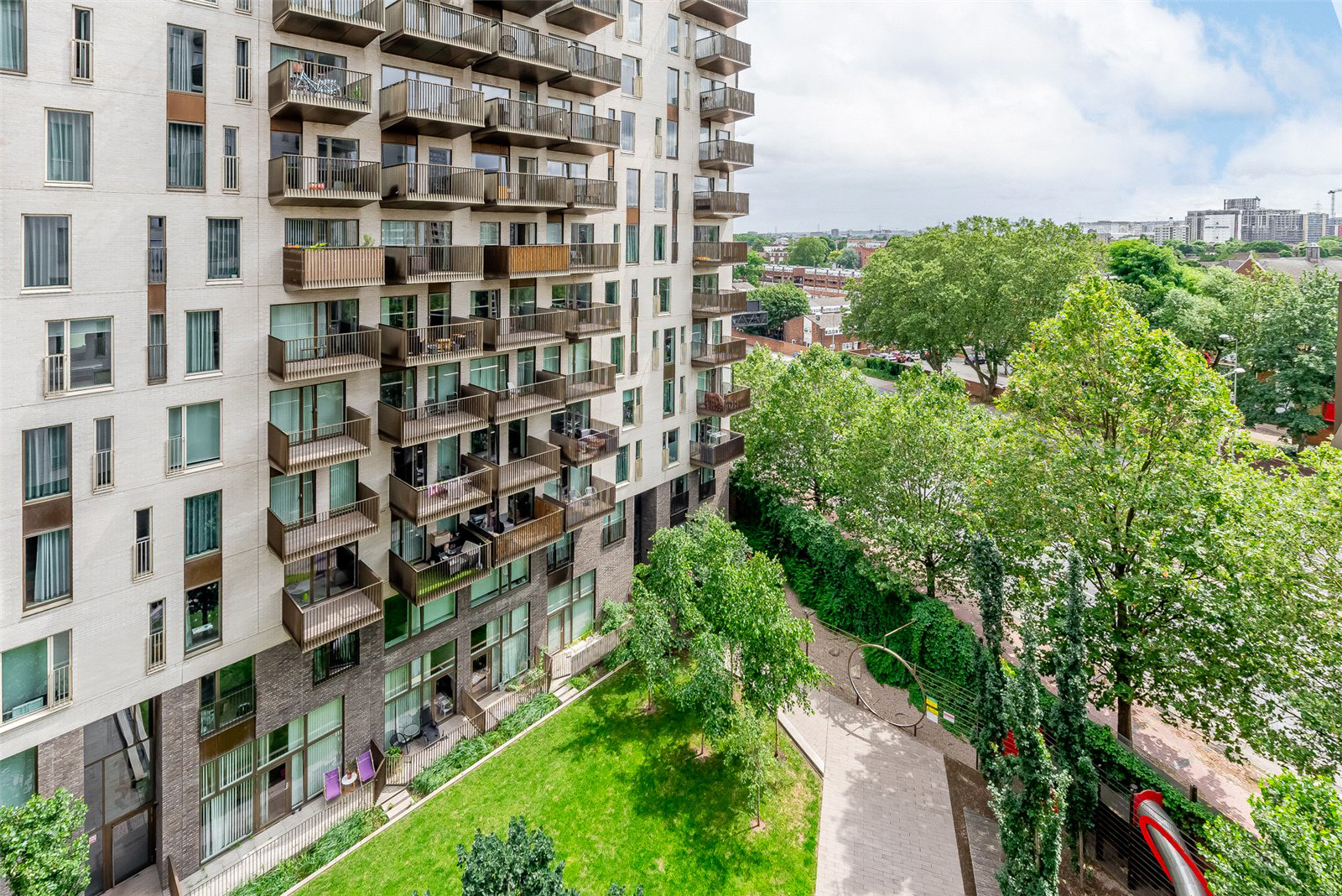 Lumire, 23 Maud Street, Canning Town, E16, photo 8