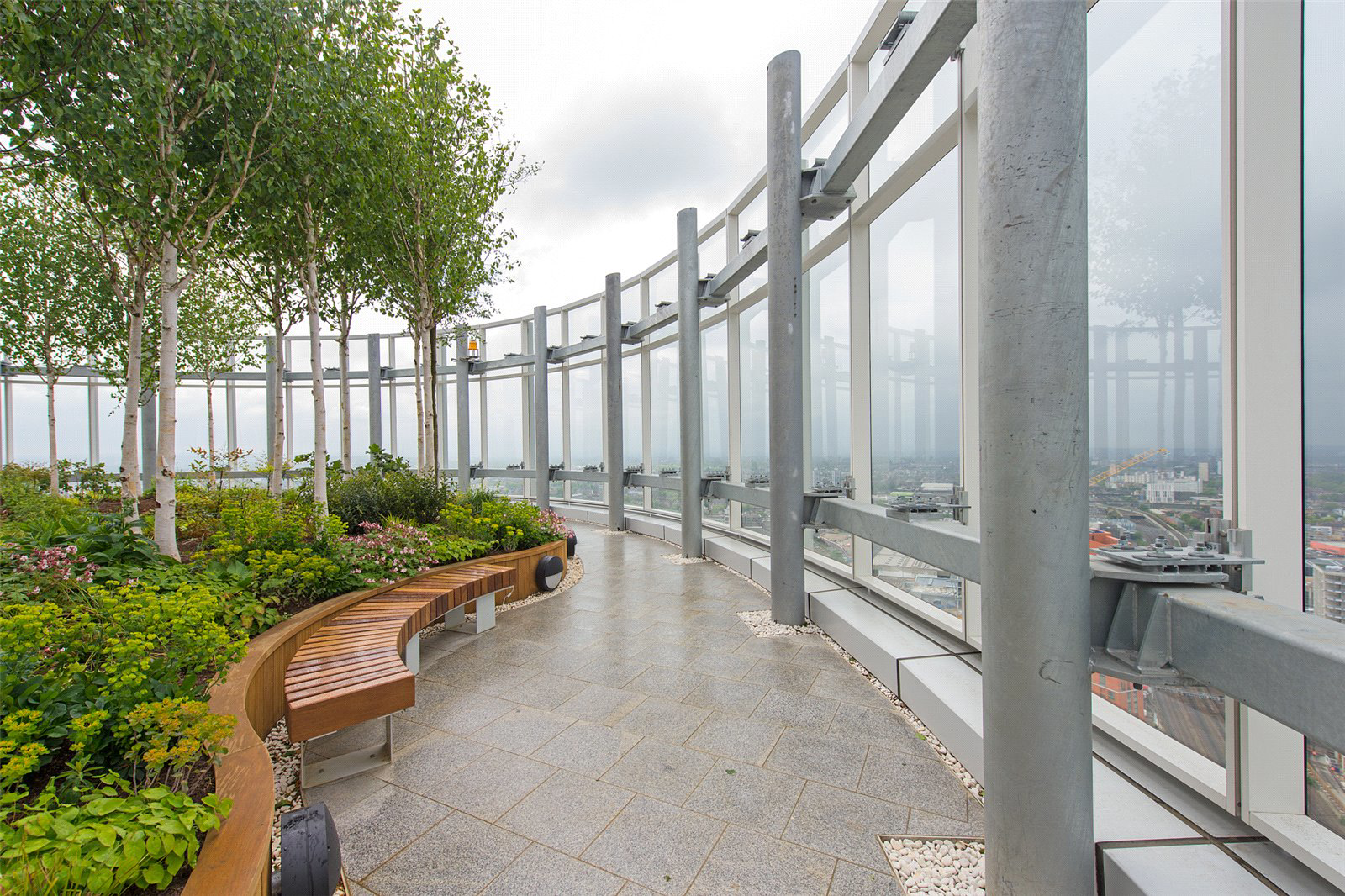 Sky Gardens, 155 Wandsworth Road, SW8, photo 3
