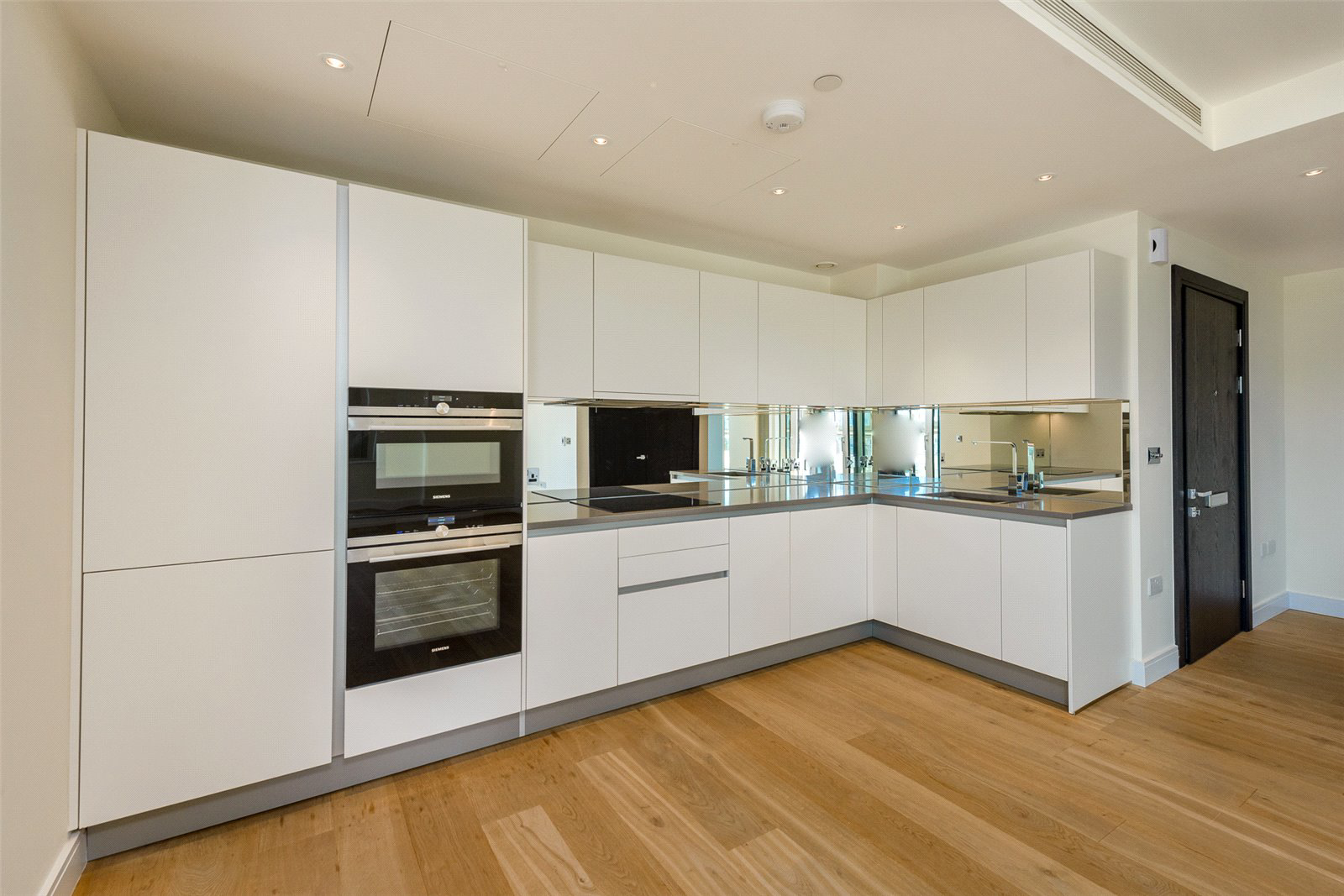 Cascade Court, Vista, Chelsea Bridge Wharf, Battersea, SW11, photo 4