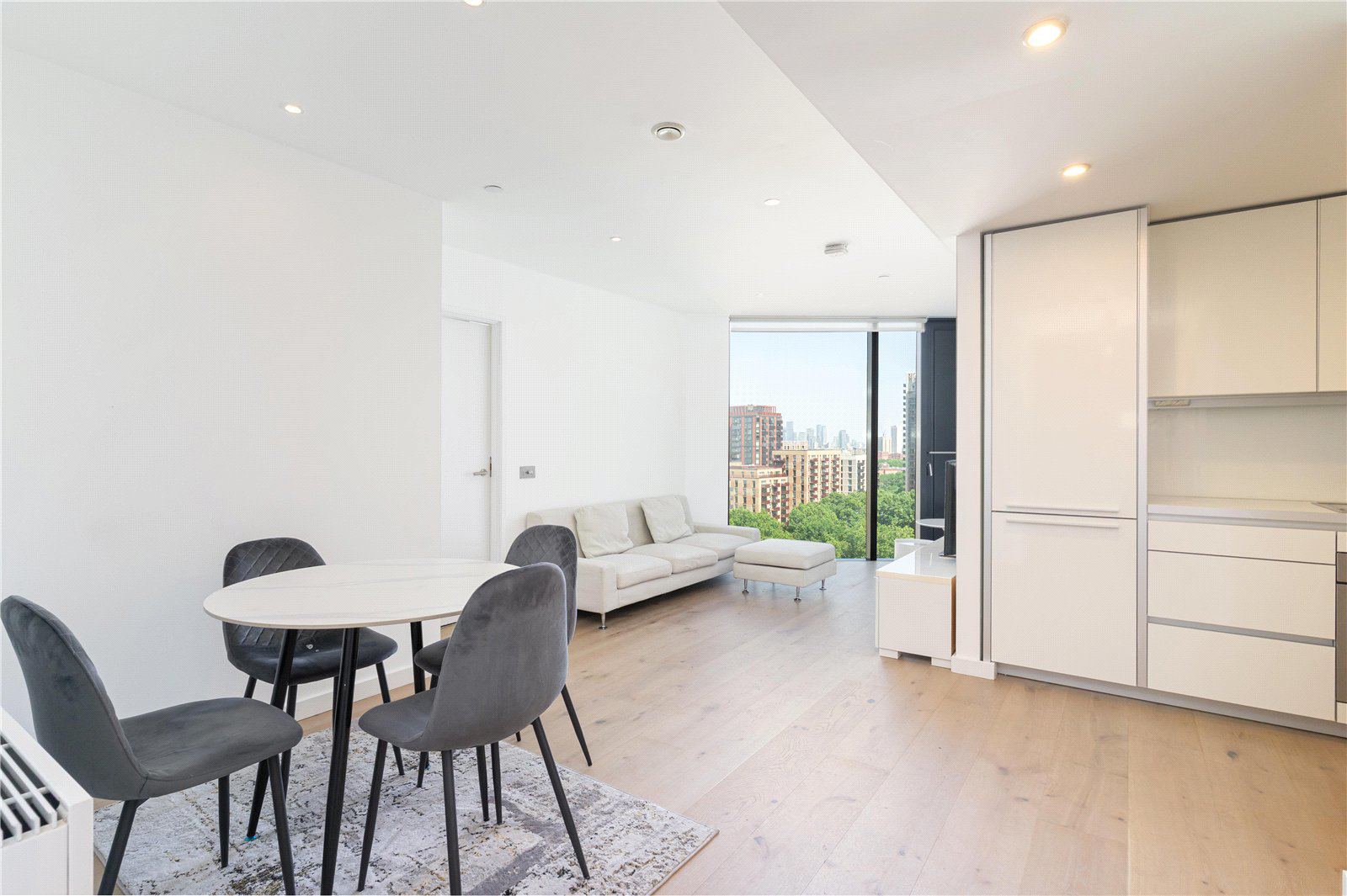 Strata, 8 Walworth Road, Elephant and Castle, SE1, photo 7