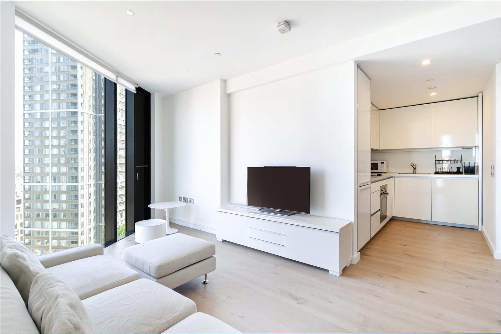 Strata, 8 Walworth Road, Elephant and Castle, SE1, photo 5