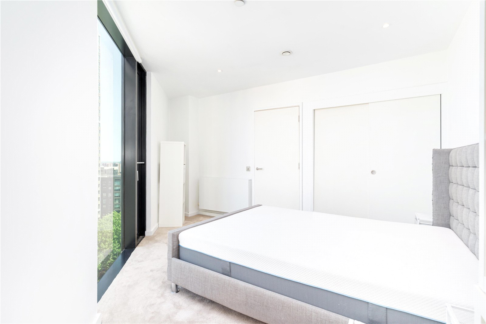Strata, 8 Walworth Road, Elephant and Castle, SE1, photo 8