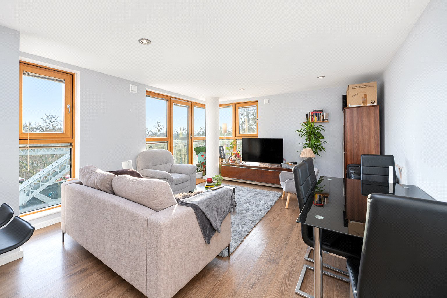 Boulevard Mansions, 46 Borough Road, Borough, SE1, photo 6