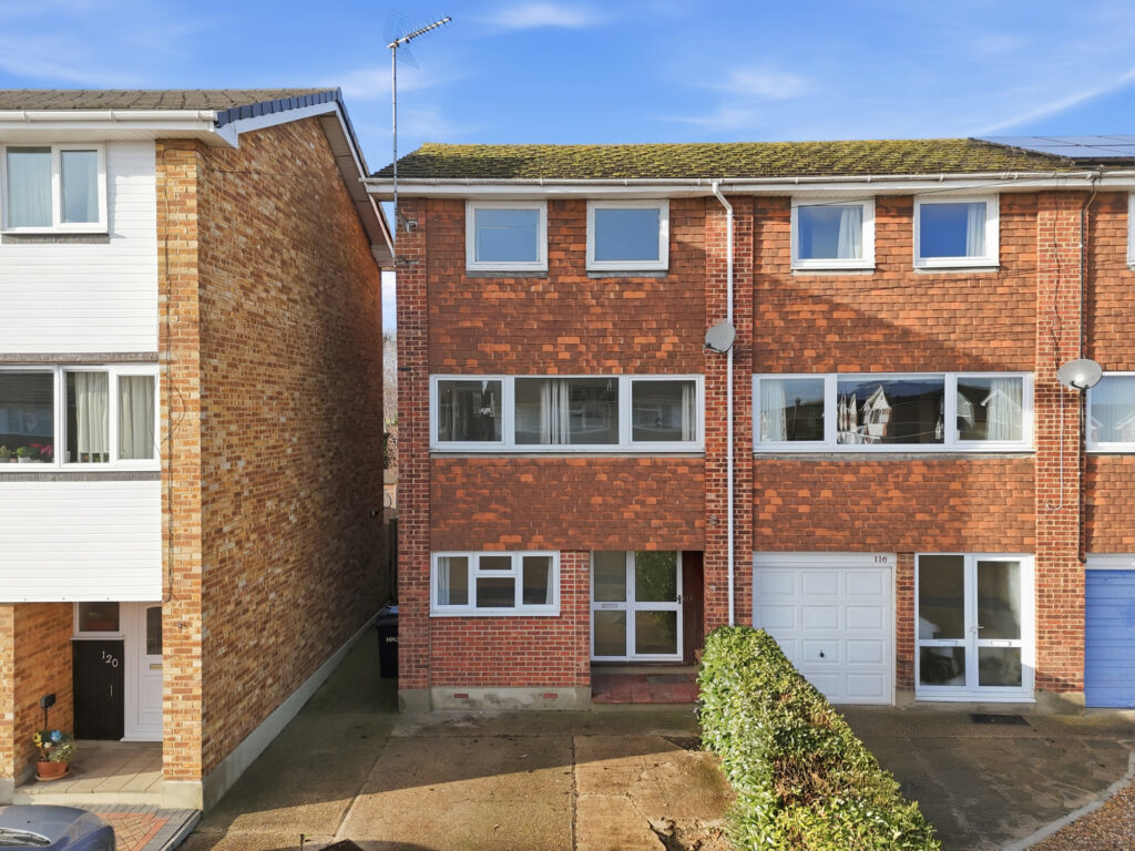 Sunrise Avenue, Chelmsford, CM1