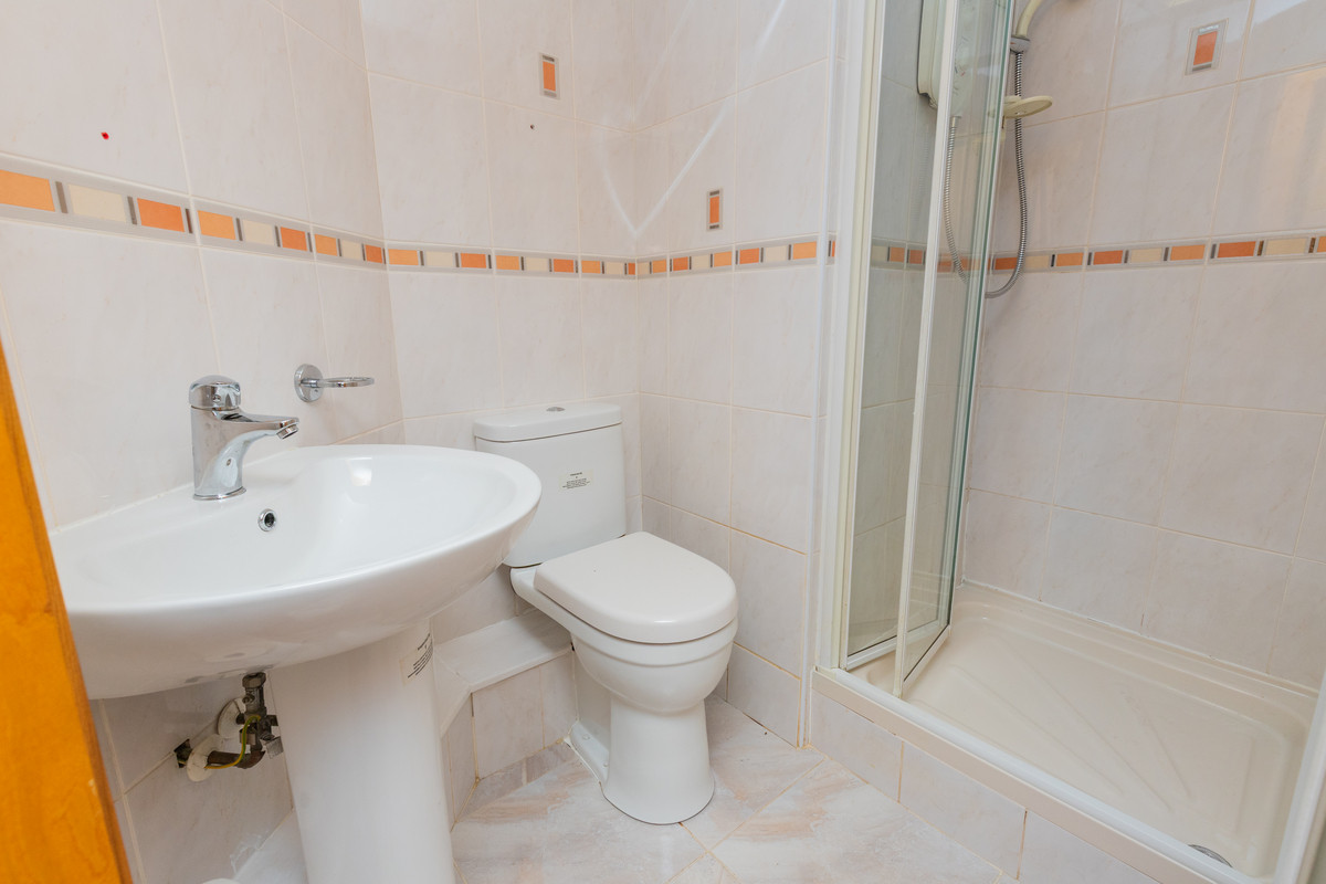 37 William Wilson Court, Kilsyth G65 9DP, photo 18