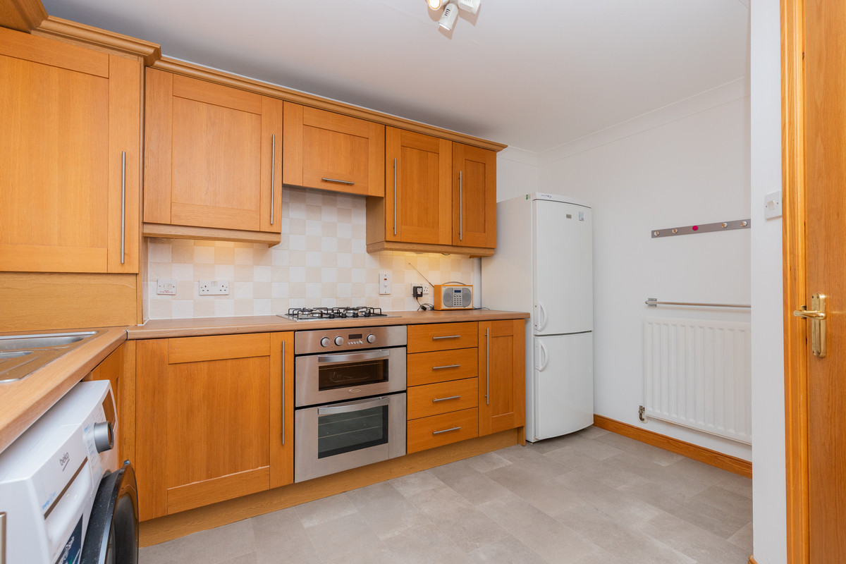 37 William Wilson Court, Kilsyth G65 9DP, photo 9