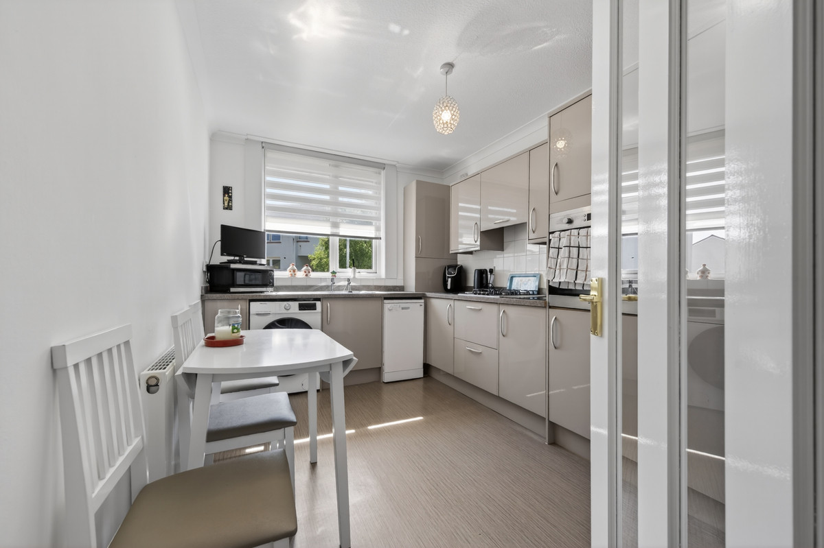 15 Park Lane, Kilsyth G65 0JY, photo 5