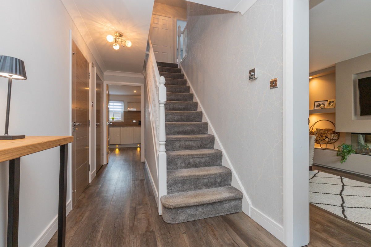 8 Kingsmuir Drive, Cumbernauld G68 9FB, photo 11