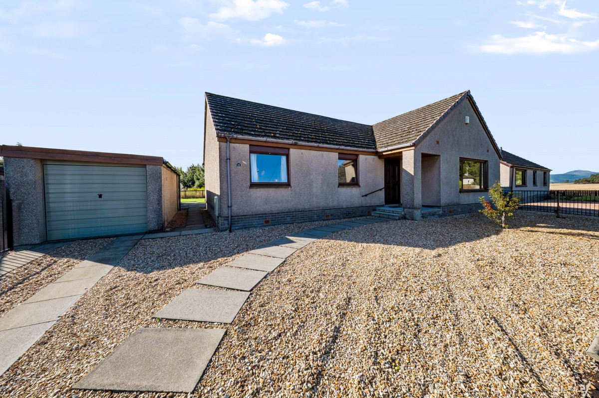 Monkstown, Cupar, KY15