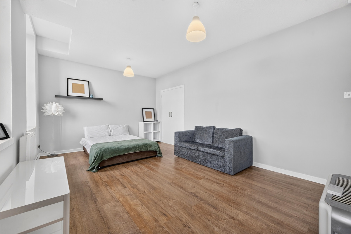 London Road, Glasgow, G40, photo 4