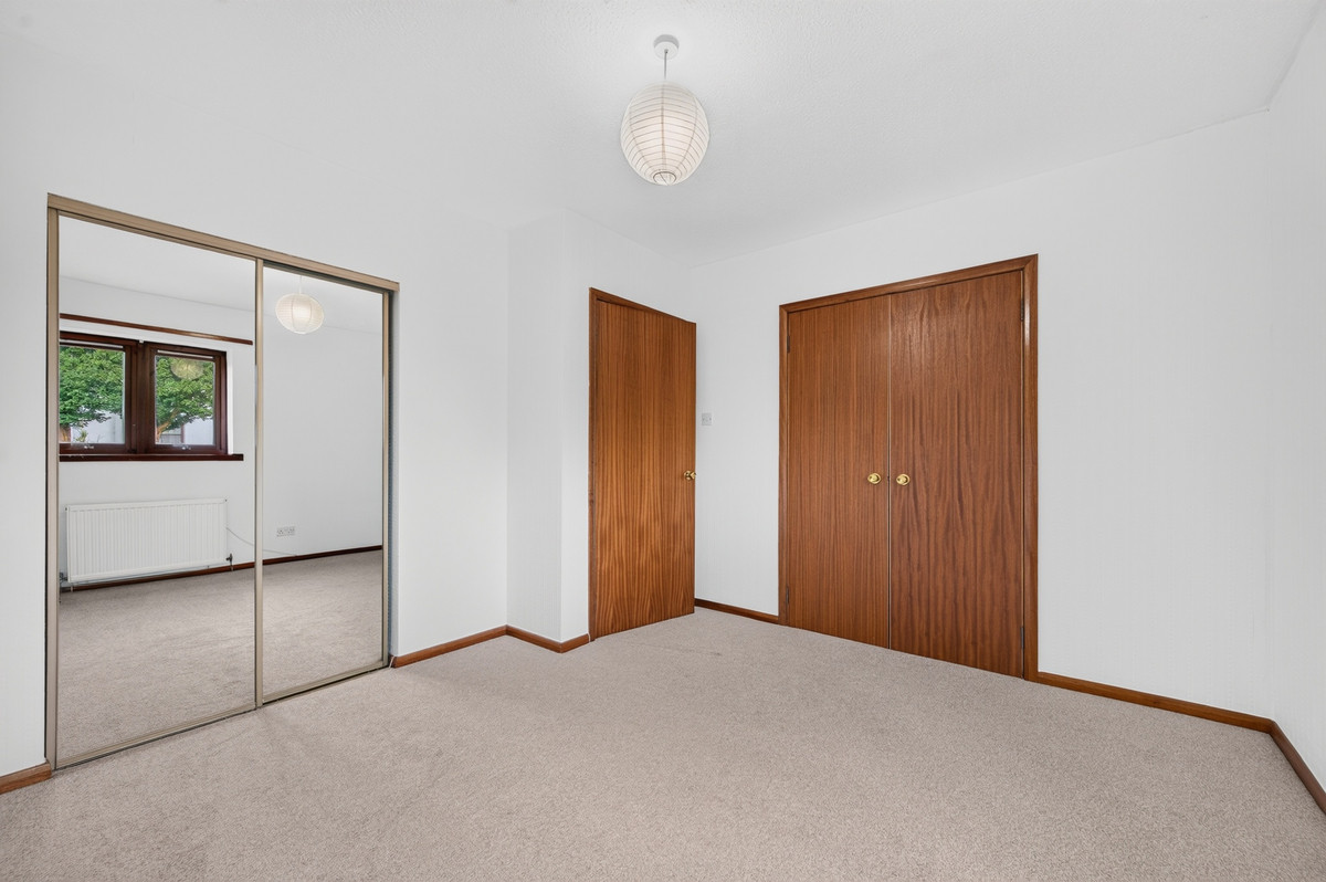 Park View, Strathaven, ML10, photo 13