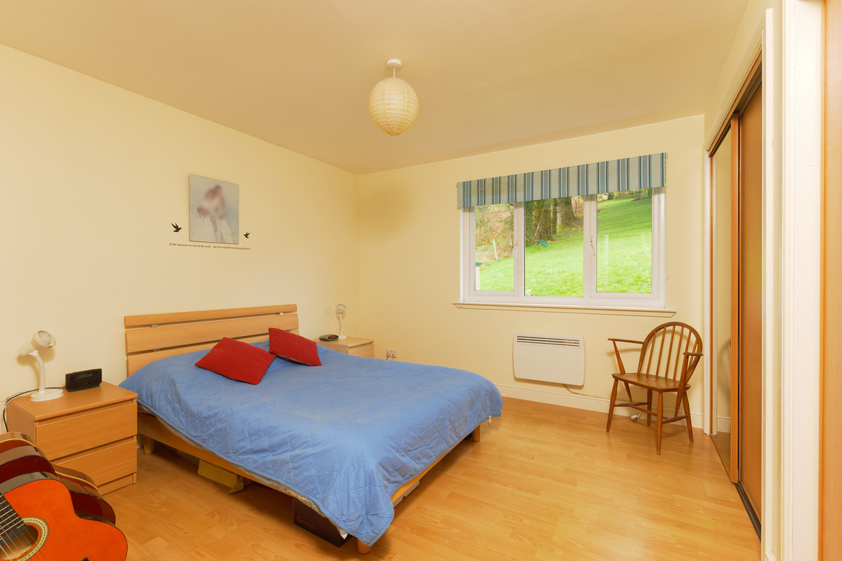 Sarin Noi, ford, Lochgilphead, photo 16