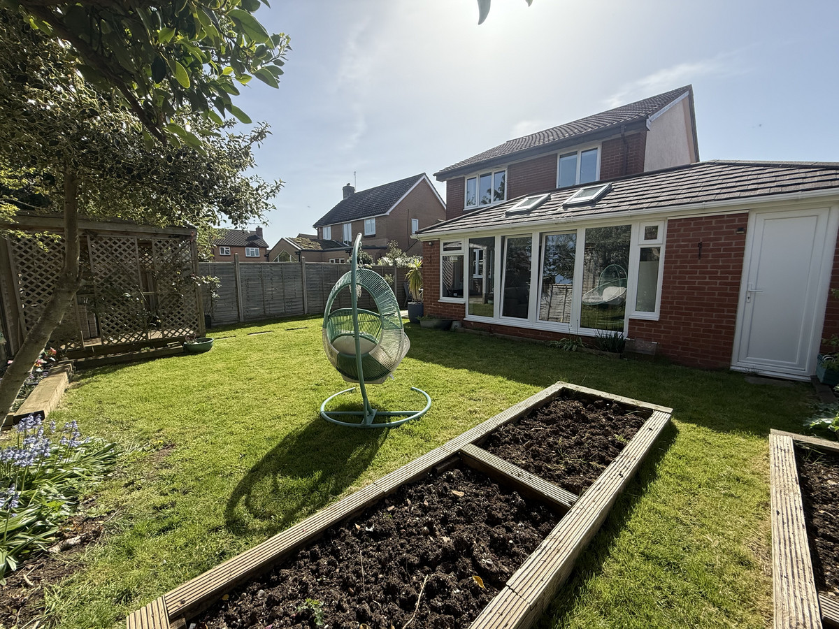 Sandy Close, Bradley Stoke, BS32