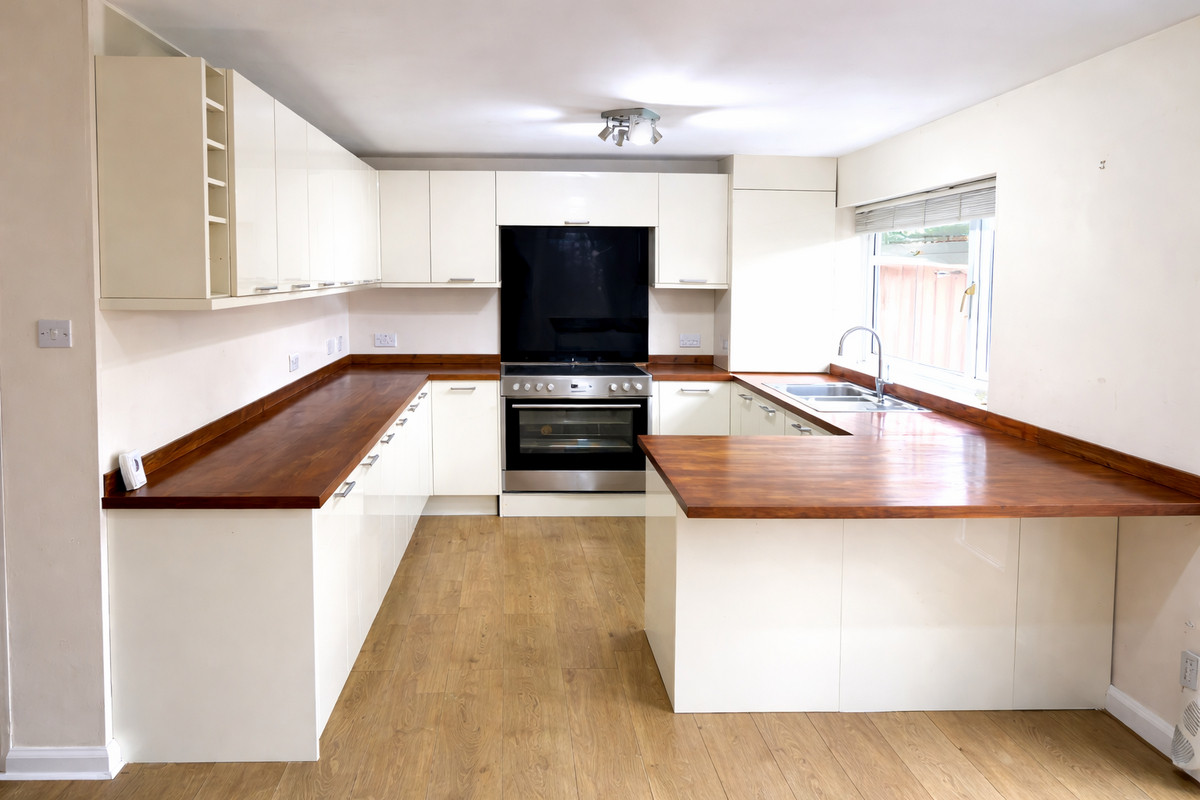 Stoke Lane, Patchway, BS34, photo 4