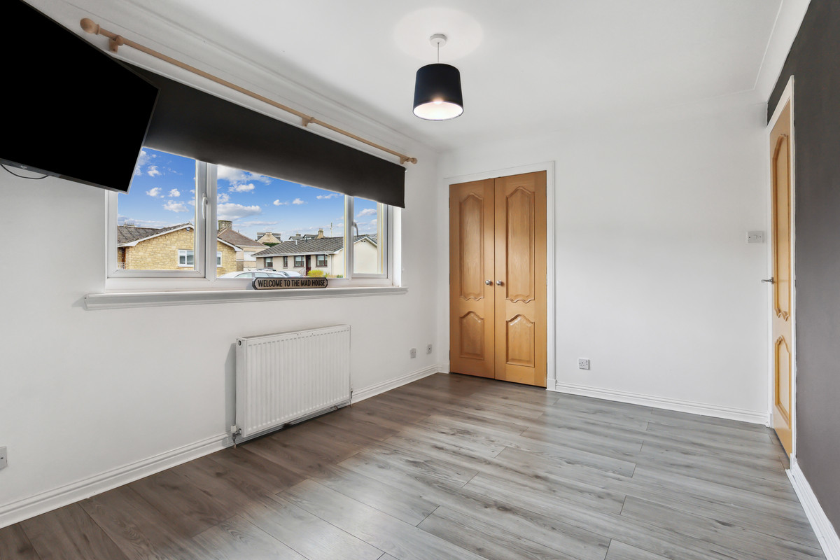 Clem Attlee Gardens, Larkhall, ML9, photo 20