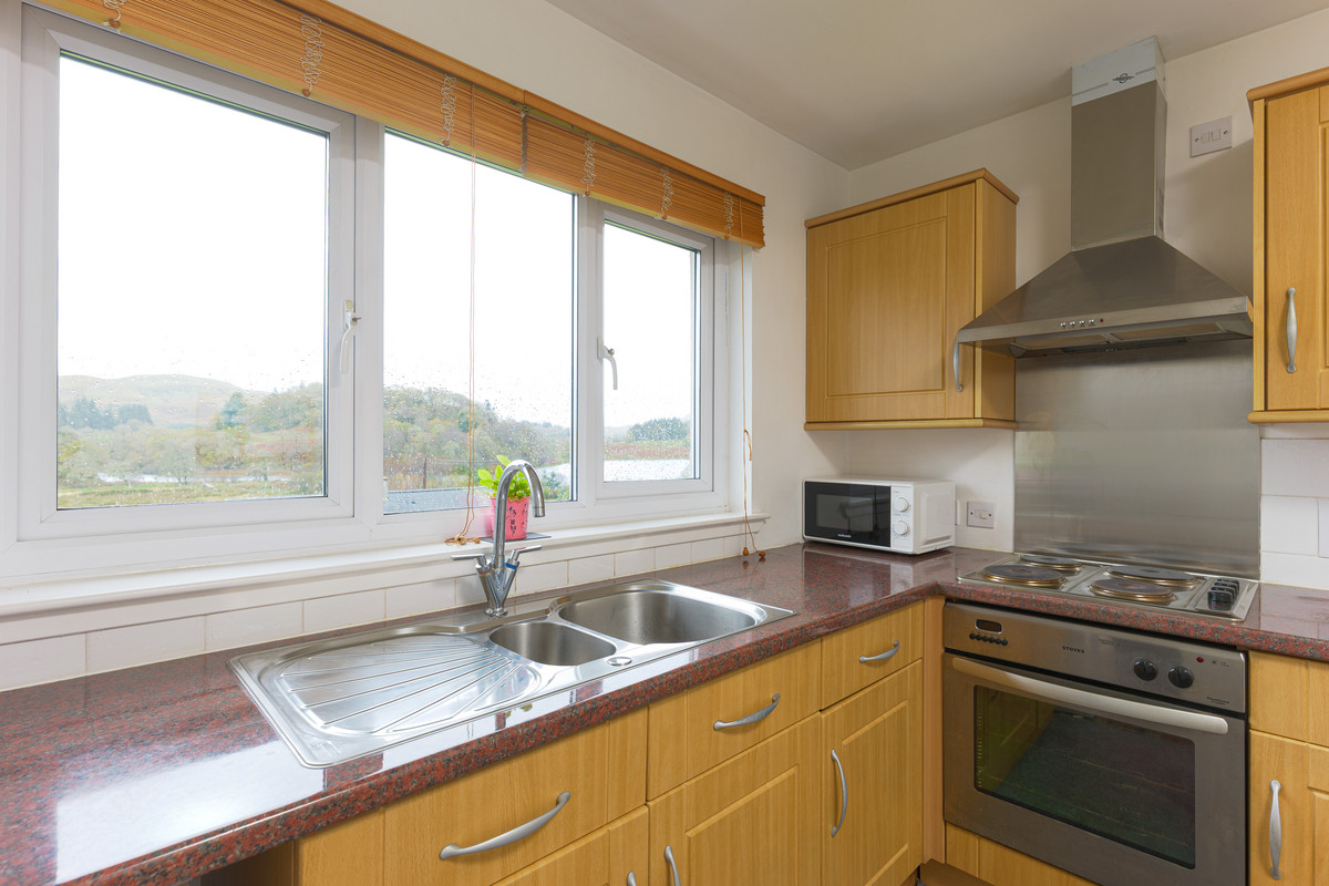 Sarin Noi, ford, Lochgilphead, photo 13