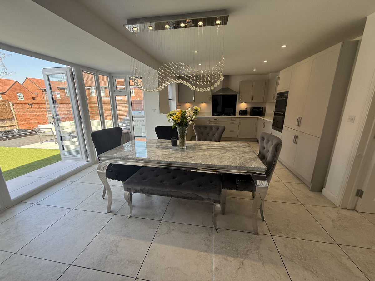 Bramley Road, Thornbury, BS35, photo 2